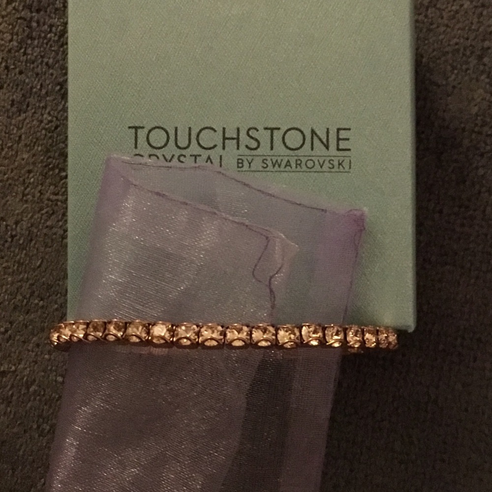 Touchstone Swarovski rose gold bracelet